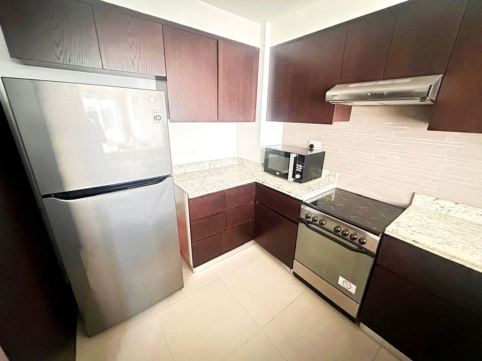 90618-WhatsApp-Image-2025-04-29-at-10.14.52-PM-2