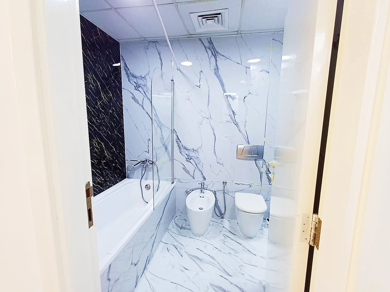 90632-WhatsApp-Image-2025-04-30-at-11.41.12