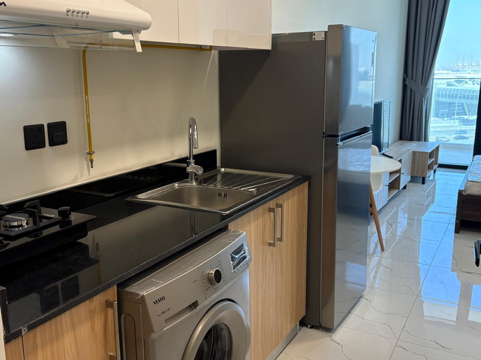 90931-WhatsApp-Image-2025-05-02-at-16.06.46