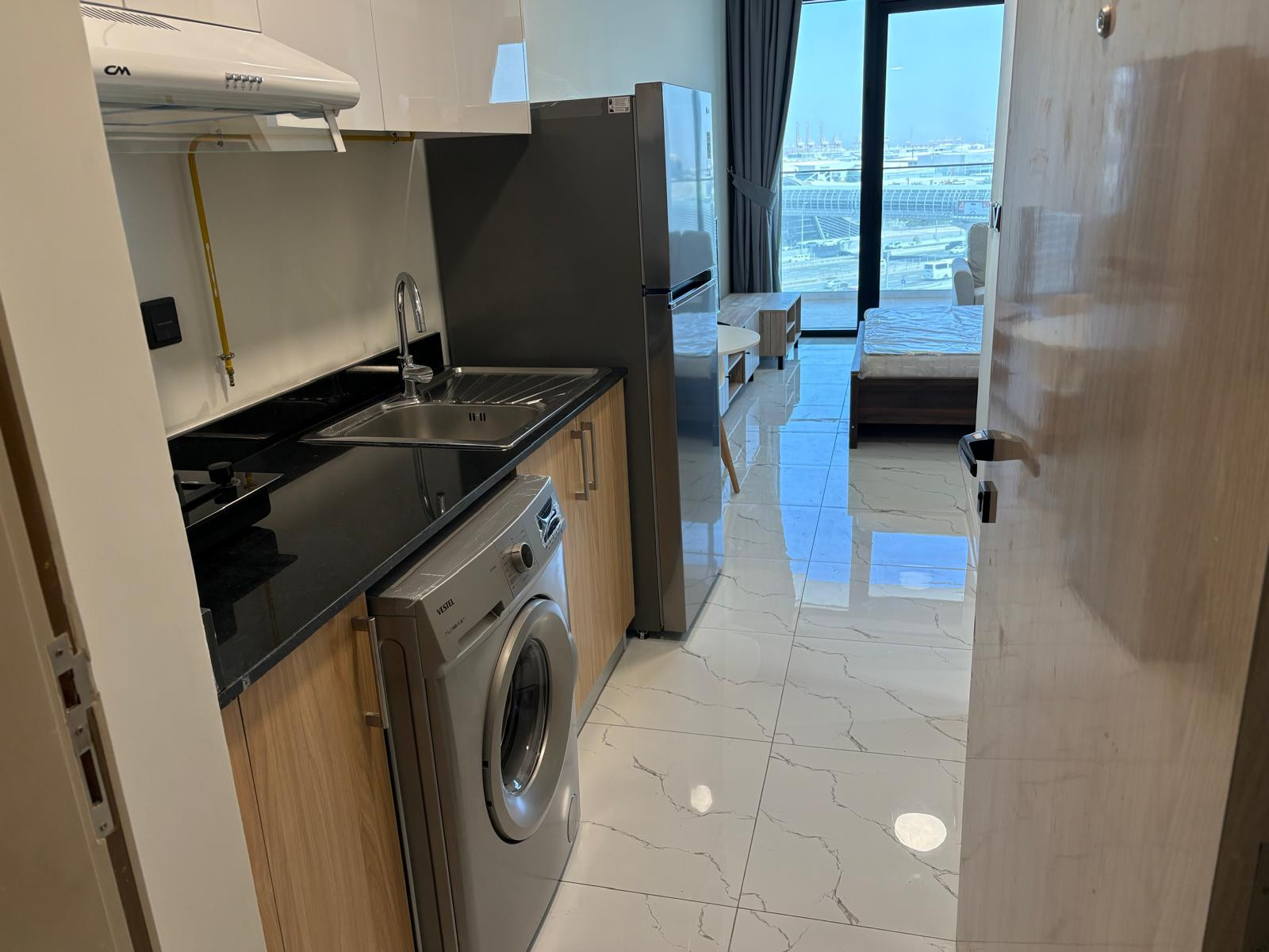 90933-WhatsApp-Image-2025-05-02-at-16.06.47