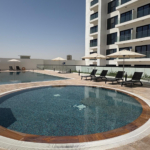 ENTIÈREMENT MEUBLÉ | LIBRE | STUDIO À ÉTAGE INTERMÉDIAIRE Appartement Dubai 9 - Dubai Immobilier 90942 WhatsApp Image 2025 05 02 at 16.06.54 - Immobilier Dubai