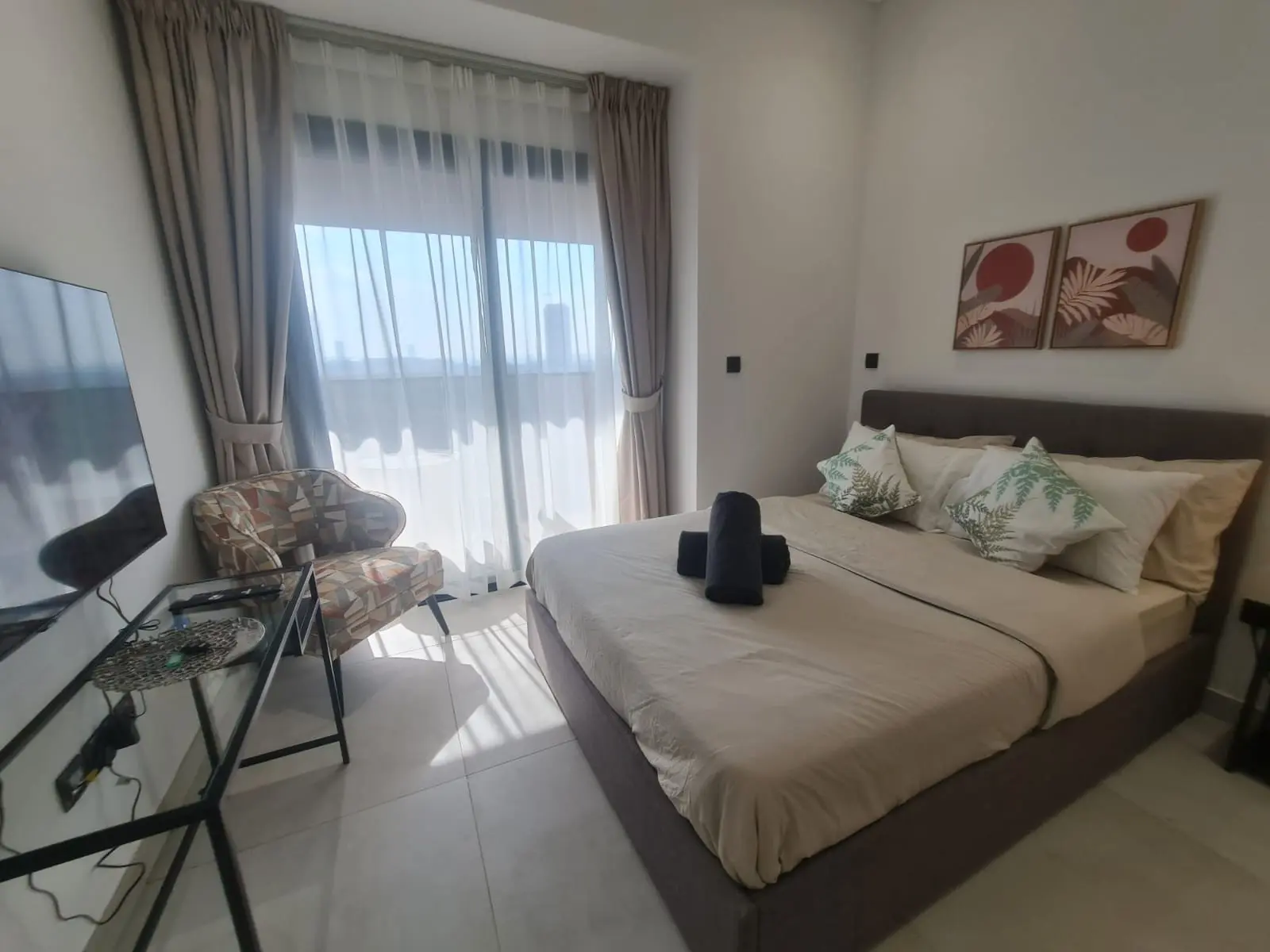 LIBRE | ENTIÈREMENT MEUBLÉ | EMPLACEMENT DE CHOIX – Appartement Dubai (8/10)