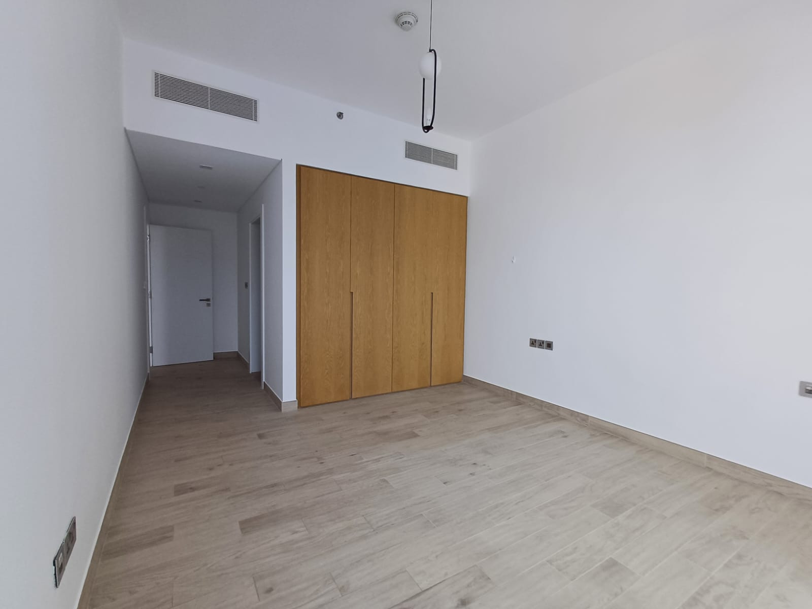 92449-WhatsApp-Image-2025-05-22-at-10.39.45-AM-1