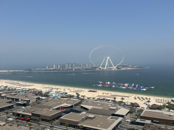 LIBRE | 2 CHAMBRES VUE MER | MEUBLÉ DE LUXE Appartement Dubai 12 - Dubai Immobilier 93225 WhatsApp Image 2025 05 29 at 16.36.48 1 - Immobilier Dubai