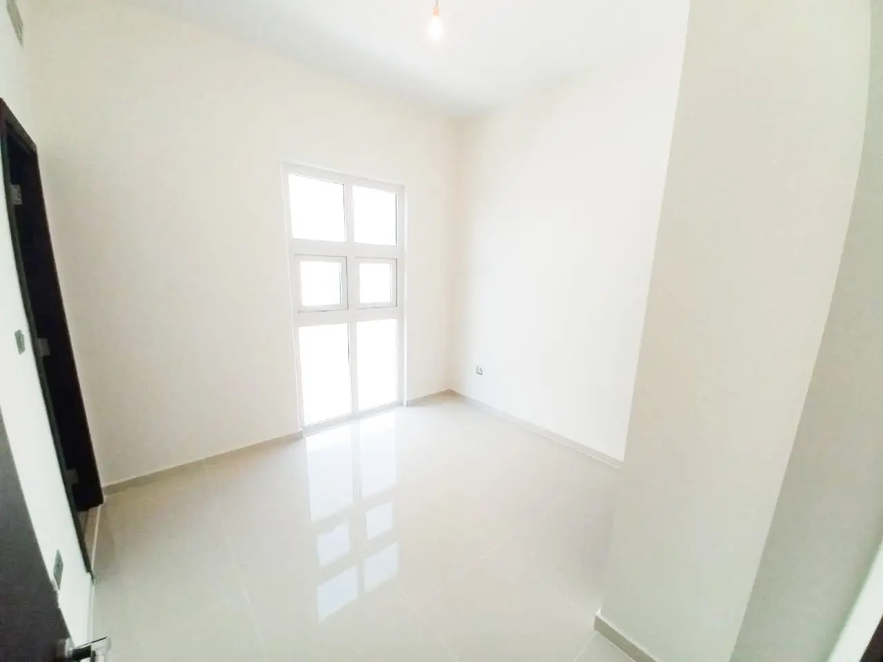 VASTE VILLA DE 3 CHAMBRES | LOUÉE | PROCHE DU PARC – Villa Dubai (3/11)