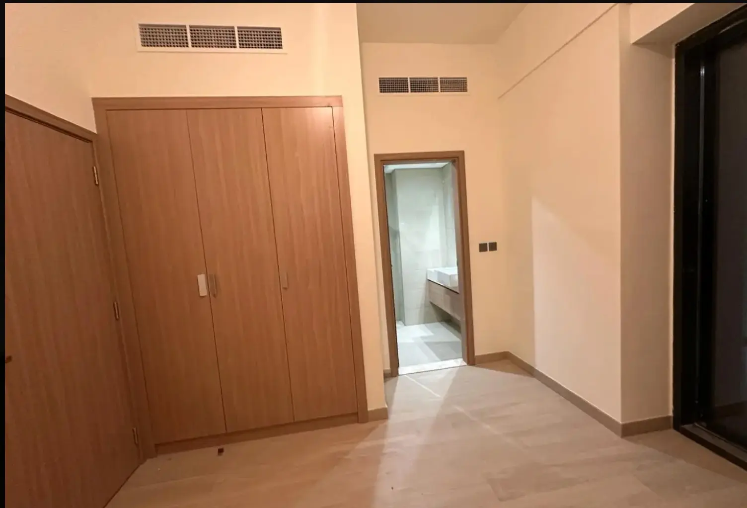 Premium - Meublé - Loué – Appartement Dubai (6/18)