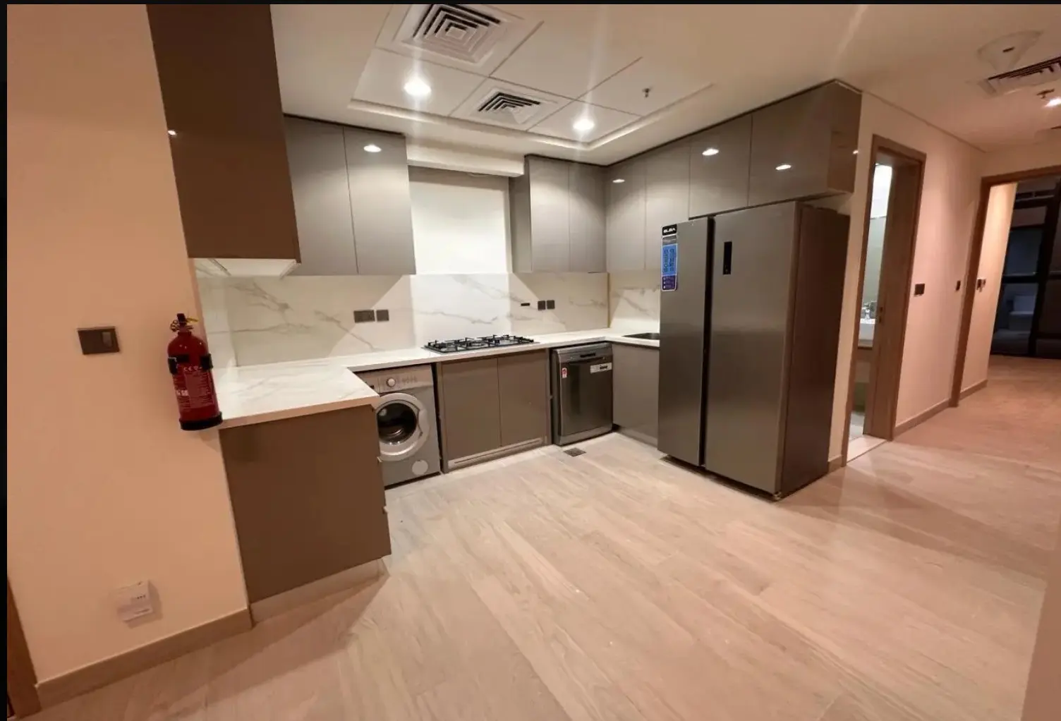 Premium - Meublé - Loué – Appartement Dubai (7/18)