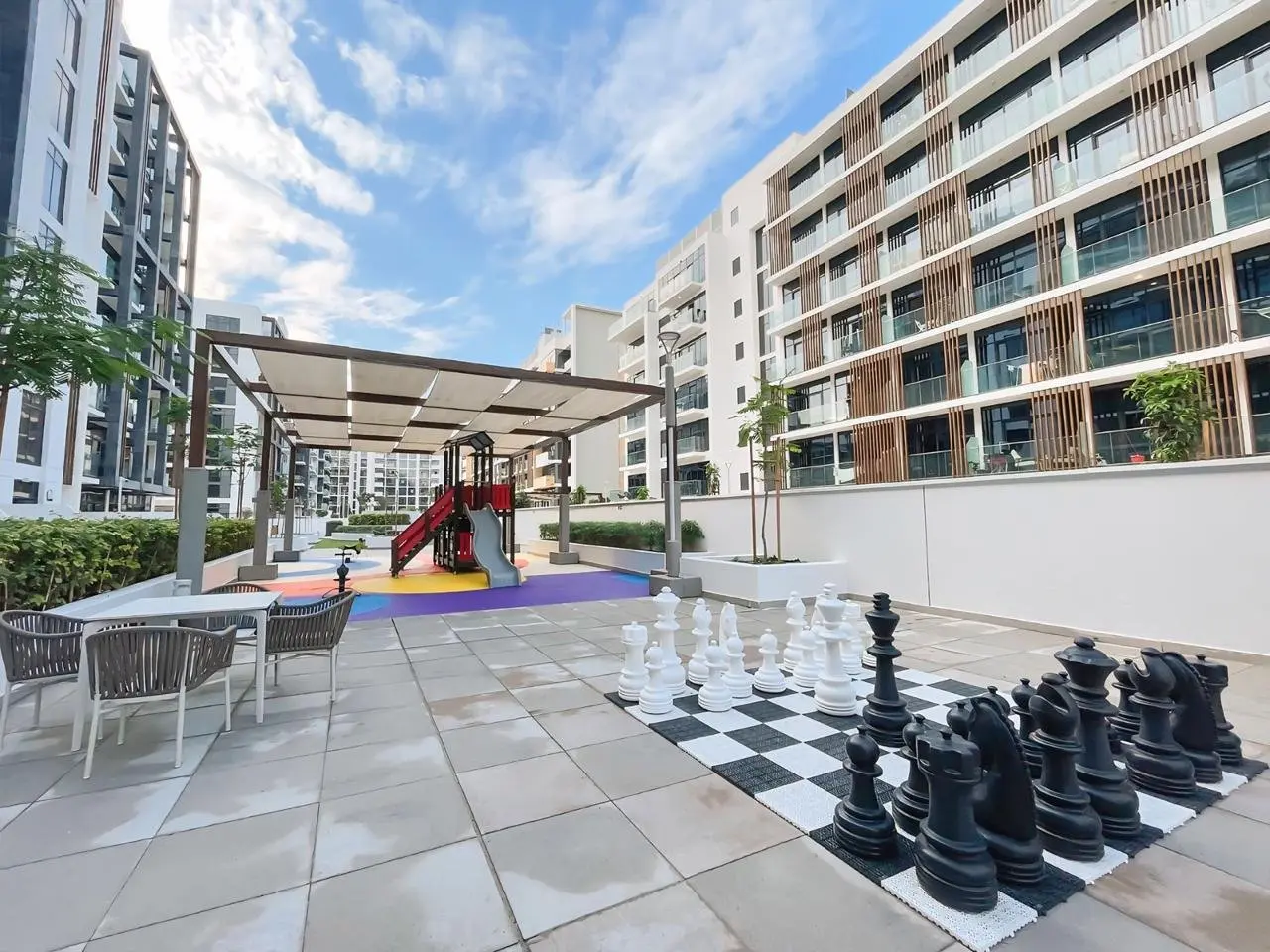 93822-WhatsApp-Image-2025-06-04-at-17.06.11 APPARTEMENT D'ANGLE MEUBLÉ | VUE PISCINE | SANS FRAIS DE CLIMATISATION – Appartement Dubai (15/21)
