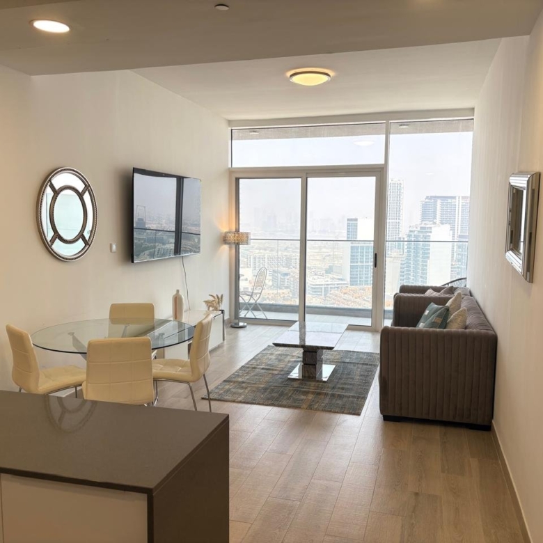 ÉTAGE ÉLEVÉ | MEUBLÉ | VUE MARINA SKYLINE Appartement Dubai 9 - Dubai Immobilier 94129 WhatsApp Image 2025 06 16 at 4.21.08 PM - Immobilier Dubai