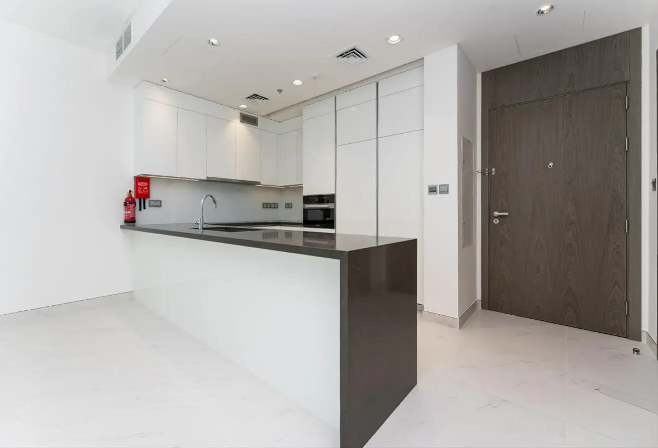 94842-14200763-e82f0o