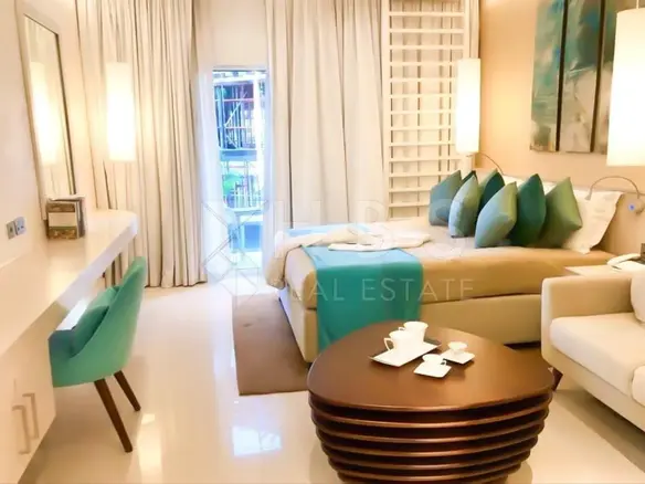 Studio | Étage élevé | Vue sur le golf – Appartement Dubai (1/8)