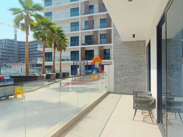 GRANDE TERRASSE | ACCÈS DIRECT PISCINE | MEUBLÉ Appartement 4 - Dubai Immobilier 96588 WhatsApp Image 2025 07 30 at 10.09.34 AM - Immobilier Dubai