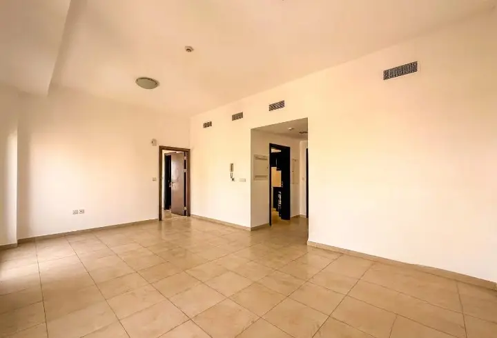 UNITÉ LUMINEUSE AVEC BALCON | REMRAAM | VUE COMMUNAUTAIRE – Appartement Dubai (3/10)
