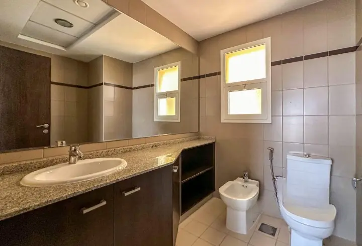 UNITÉ LUMINEUSE AVEC BALCON | REMRAAM | VUE COMMUNAUTAIRE – Appartement Dubai (10/10)