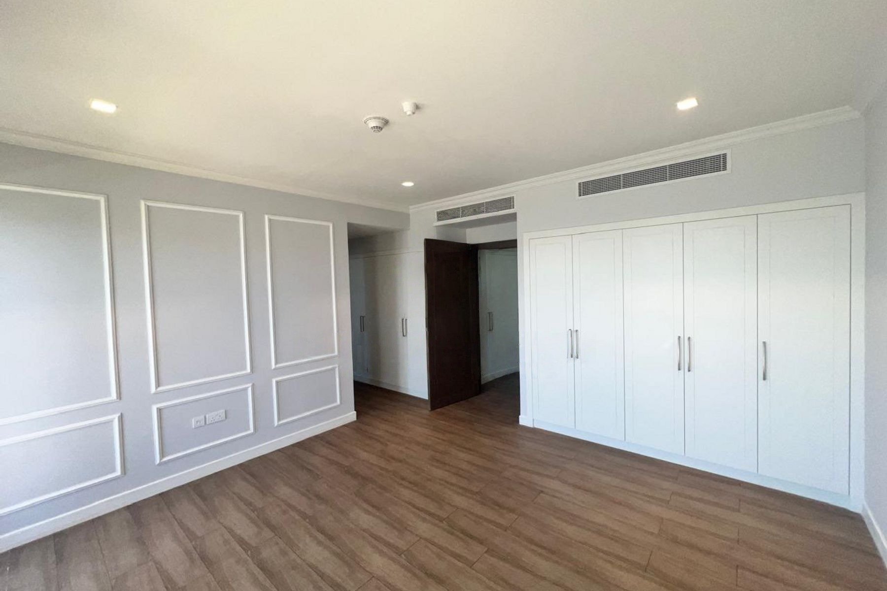 97393-DiN0B7Ejbv8BZrFcEE8n6Mhmk2K7UADWCmv4l7WZ_X-Design