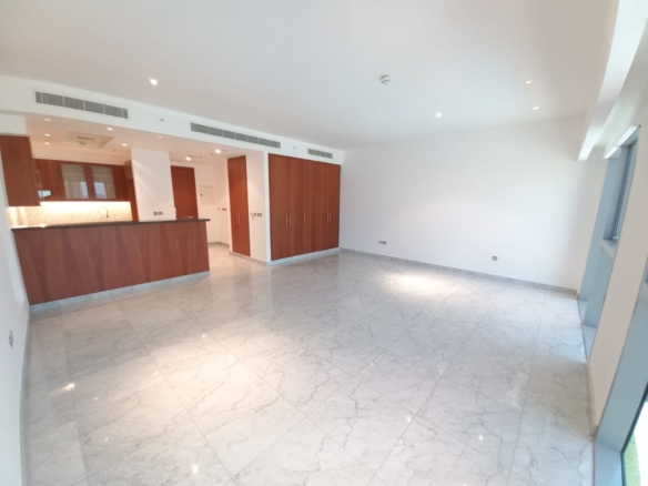 OFFRE EXCEPTIONNELLE | PLUS GRAND QUE LA MOYENNE | IDÉAL POUR LES PROFESSIONNELS Appartement Dubai 3 - Dubai Immobilier 100765 WhatsApp Image 2025 09 11 at 17.47.37 - Immobilier Dubai