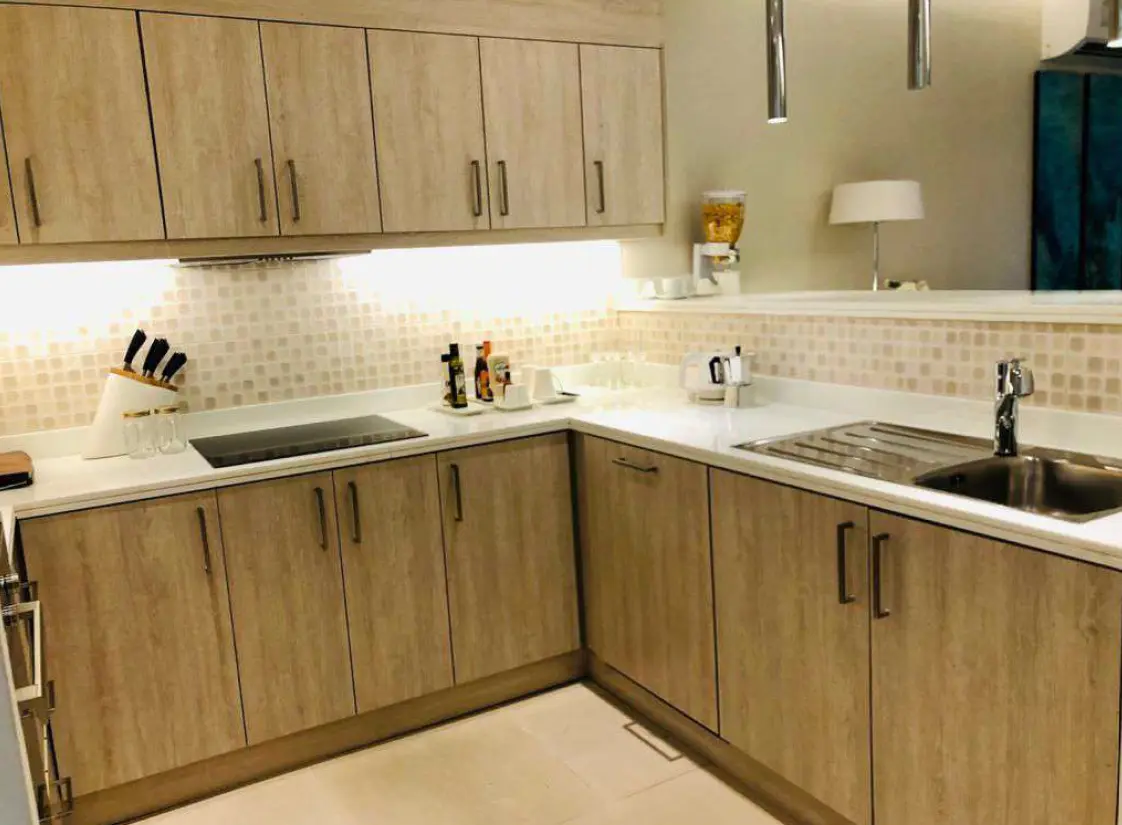 STUDIO CÔTÉ FAÇADE | VUE DÉGAGÉE | ENTIÈREMENT MEUBLÉ | PHPP – Appartement Dubai (5/11)