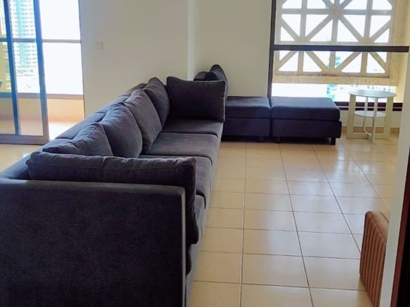 VACANT | 2 CHAMBRES | LUXE MEUBLÉ | PROCHE DE LA PLAGE Appartement Dubai 3 - Dubai Immobilier 99715 WhatsApp Image 2025 09 02 at 15.53.53 1 - Immobilier Dubai