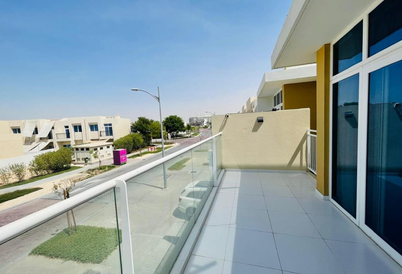 103421-e2bf29a5-cf1c-4022-8743-560fa0800a1a