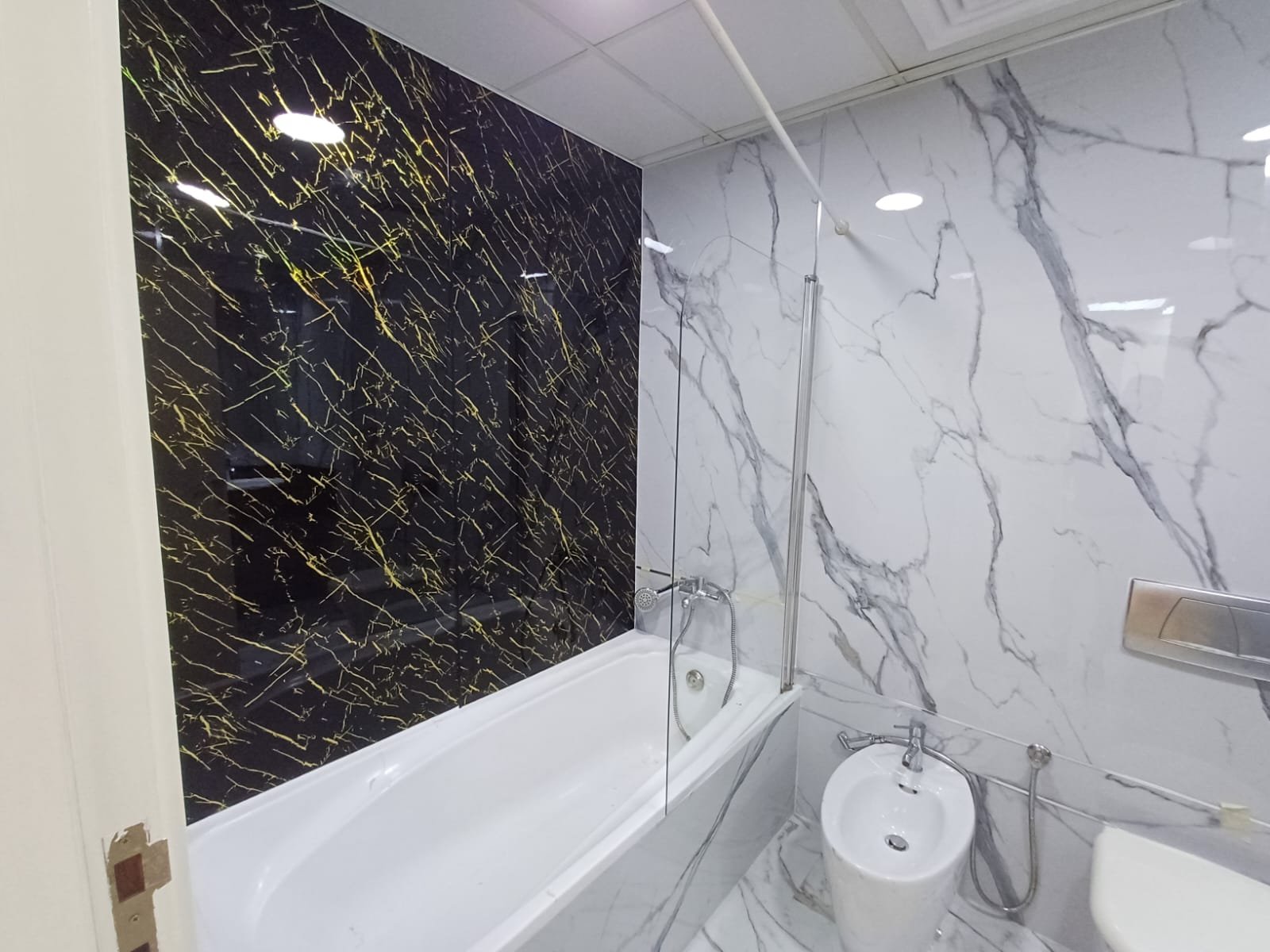 104843-Copy-of-WhatsApp-Image-2025-04-30-at-11.41.12-11