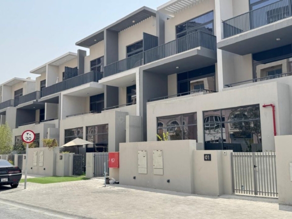 Maison de ville en angle avec 3 chambres | Ain Tree | JVC Villa Dubai 3 - Dubai Immobilier 105427 01677267 c0c9 4207 b670 ea32d883151f - Immobilier Dubai