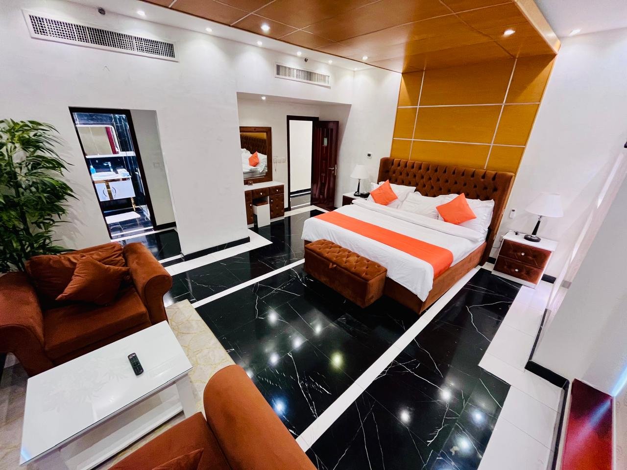 106217-WhatsApp-Image-2025-10-21-at-10.15.25-AM