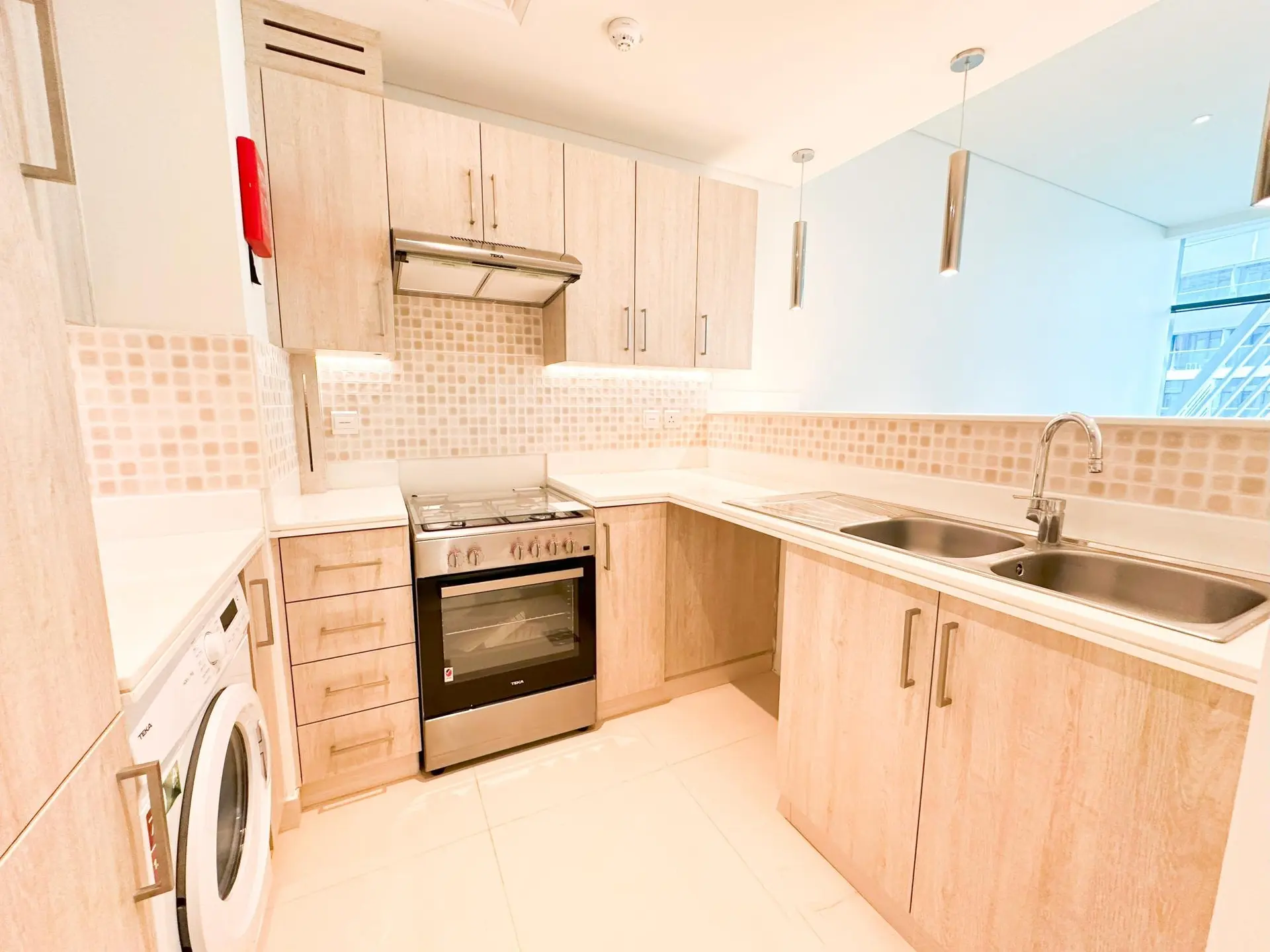 VUE SUR LA MER & ACCÈS À LA PLAGE | 2 CHAMBRES MEUBLÉES | BAR OUVERT SUR LE TOIT – Appartement Dubai (13/18)
