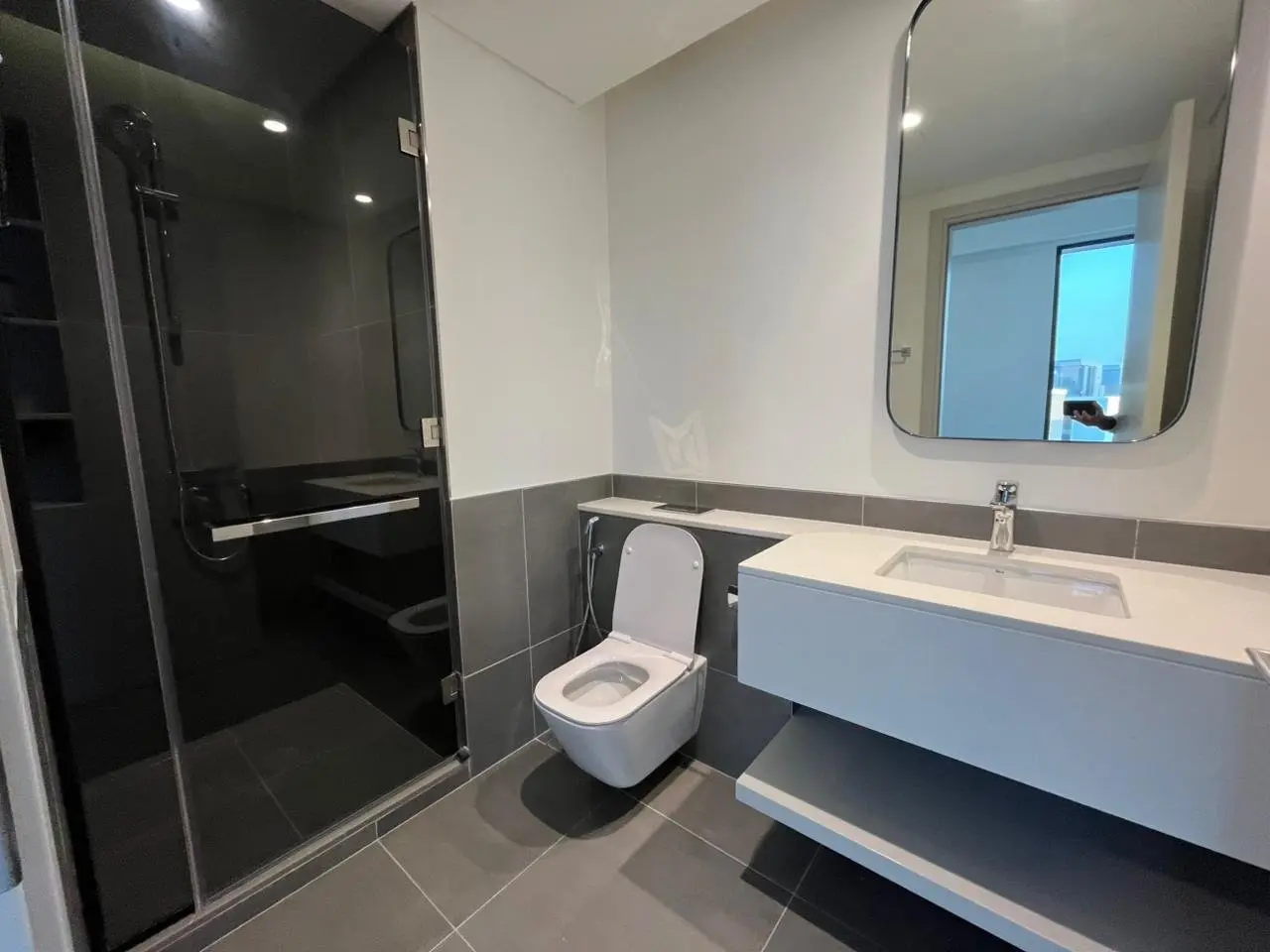 SPACIEUX 4 CHAMBRES + CHAMBRE DE MAID | NEUF | LIBRE | REMIS – Villa Dubai (20/25)