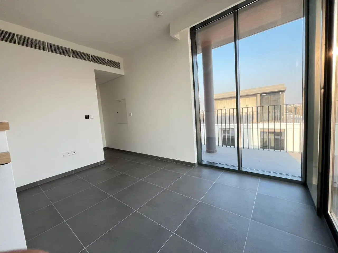 SPACIEUX 4 CHAMBRES + CHAMBRE DE MAID | NEUF | LIBRE | REMIS – Villa Dubai (14/25)