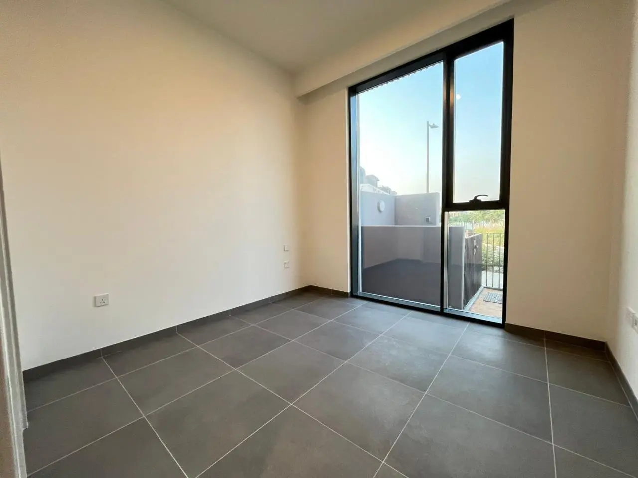 SPACIEUX 4 CHAMBRES + CHAMBRE DE MAID | NEUF | LIBRE | REMIS – Villa Dubai (15/25)