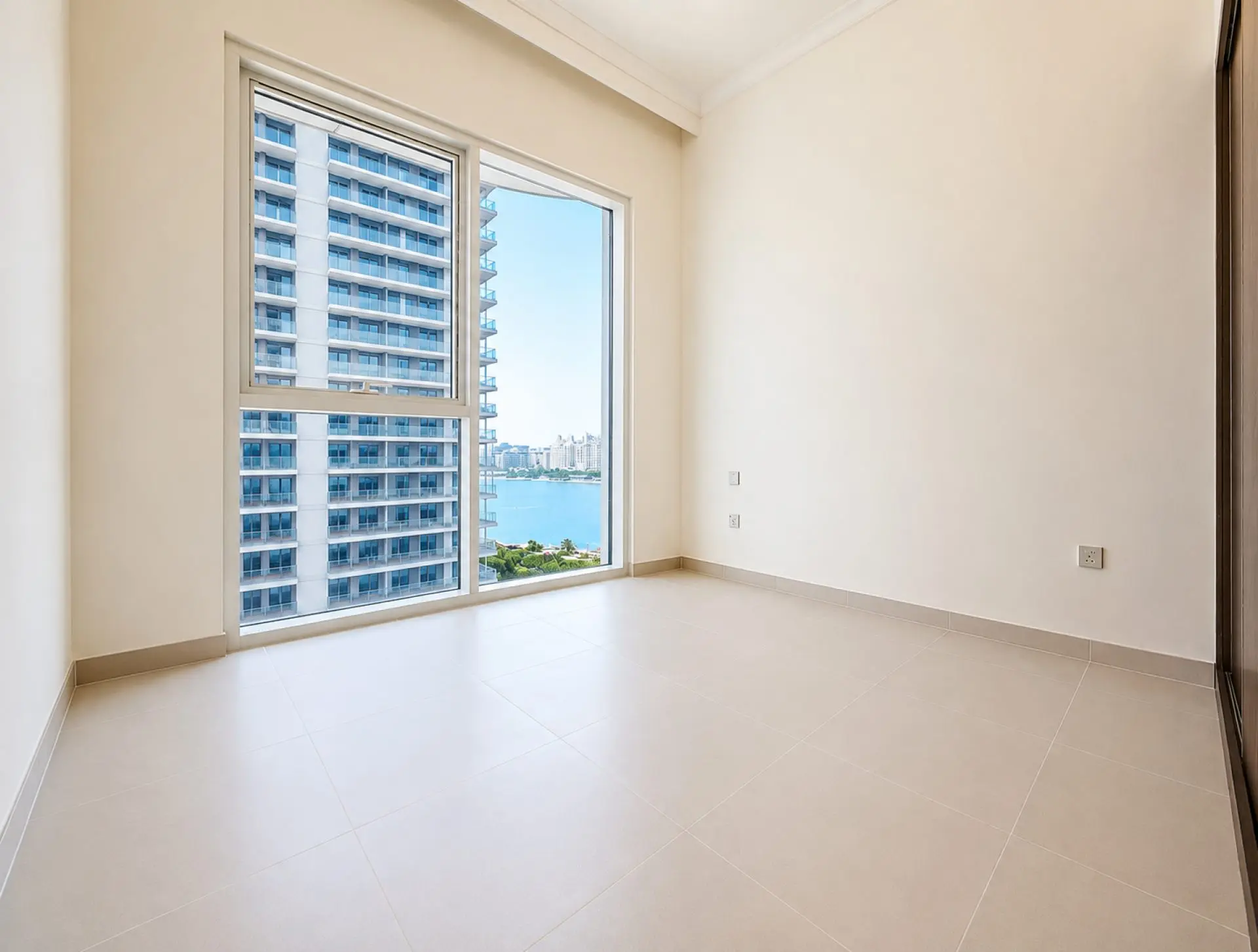 136192-palace-beach-7 VIE EN BORD DE MER | VUE SUR LA MER | NEUF – Appartement Dubai (3/20)