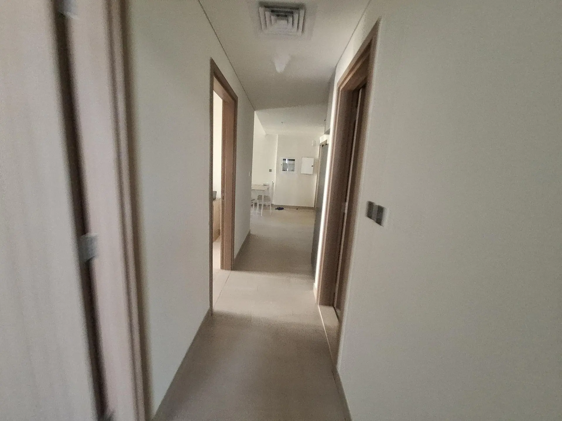 122970-20240917_154212.jpg UNITÉ RARE | EMPLACEMENT DE PREMIER CHOIX | LOUÉ – Appartement Dubai (7/9)