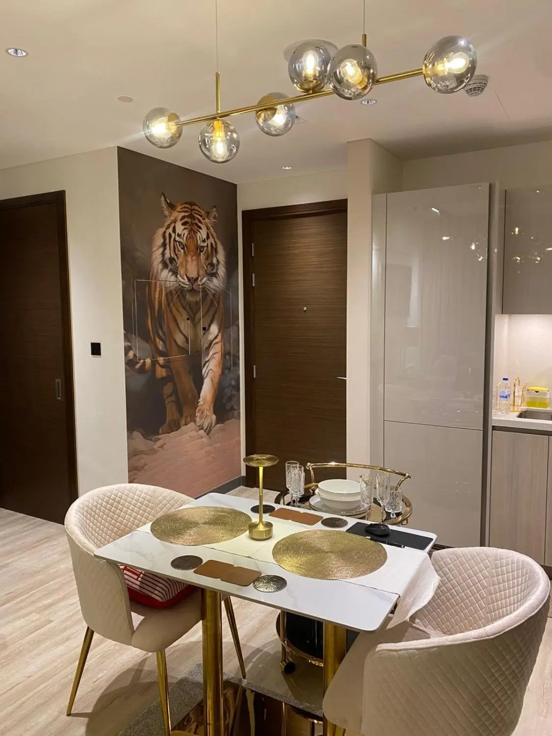 126468-126062-WhatsApp-Image-2026-03-17-at-14.42.23-1 APPARTEMENT MODERNE 2 CHAMBRES | EMPLACEMENT PREMIUM | HAUT RENDEMENT (ROI) – Appartement Dubai (7/7)