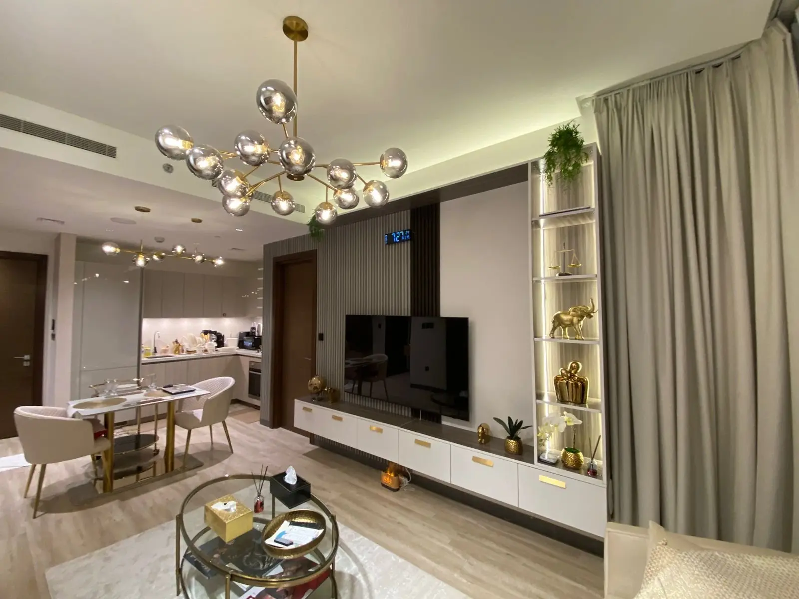 126472-126066-WhatsApp-Image-2026-03-17-at-14.42.36 APPARTEMENT MODERNE 2 CHAMBRES | EMPLACEMENT PREMIUM | HAUT RENDEMENT (ROI) – Appartement Dubai (3/7)
