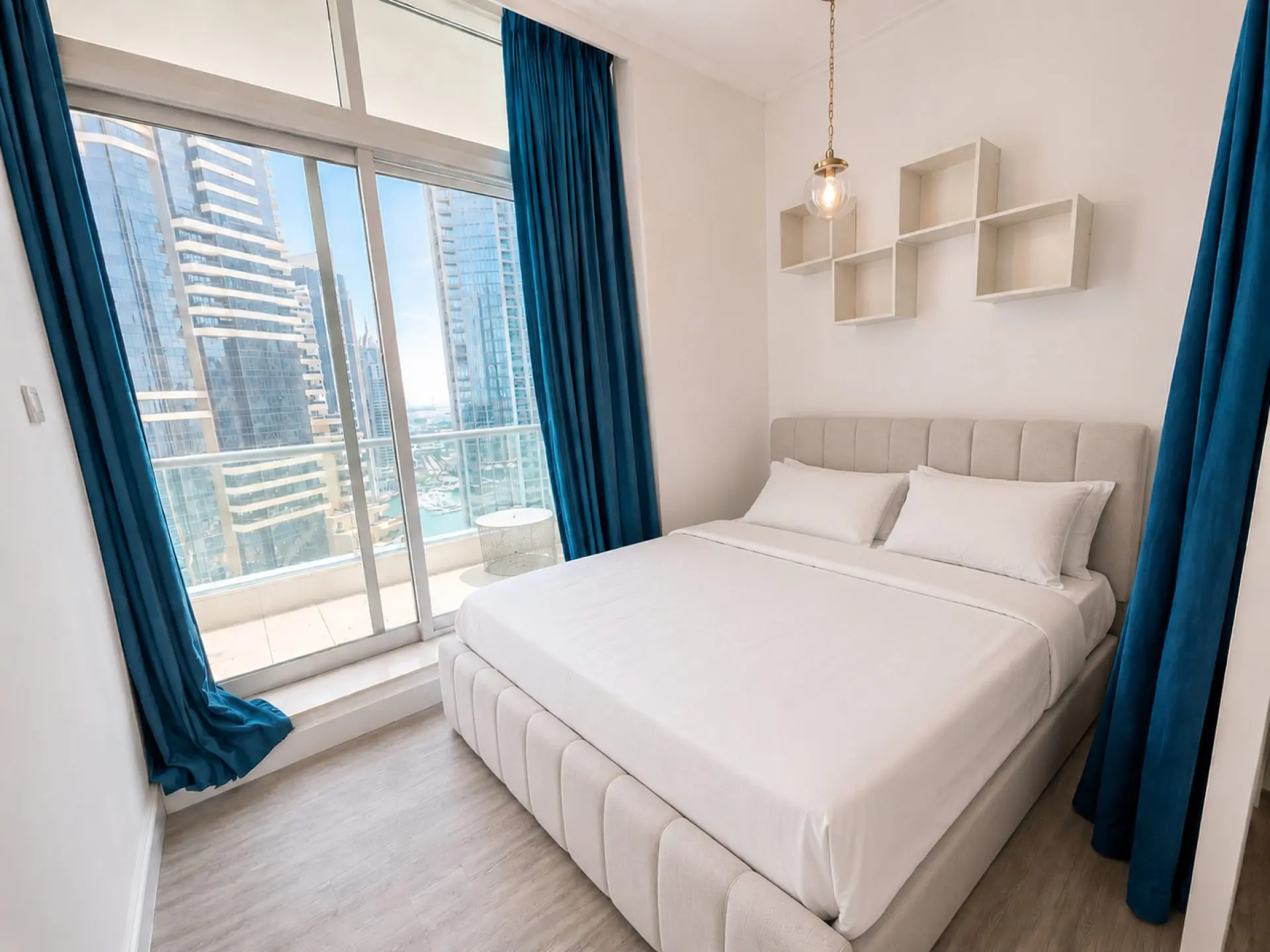 ENTIÈREMENT MEUBLÉ | VUE SUR PALM ET MARINA | LOCATION EN EMPLACEMENT PRIVILÉGIÉ – Appartement Dubai (2/10)