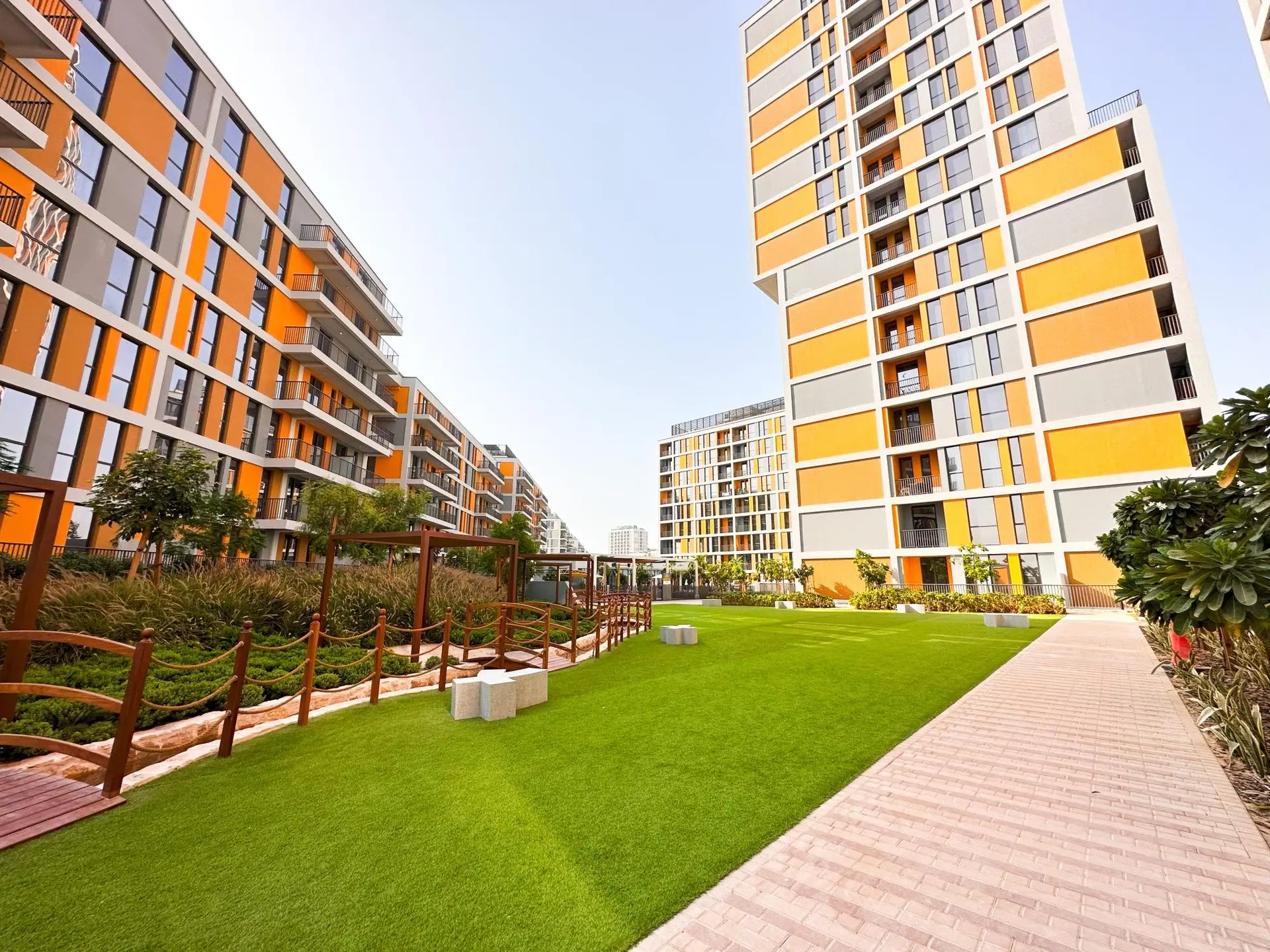 EXCLUSIF | BON PRIX | 1 CHAMBRE | ÉTAGE ÉLEVÉ | VUE PISCINE – Appartement Dubai (17/18)