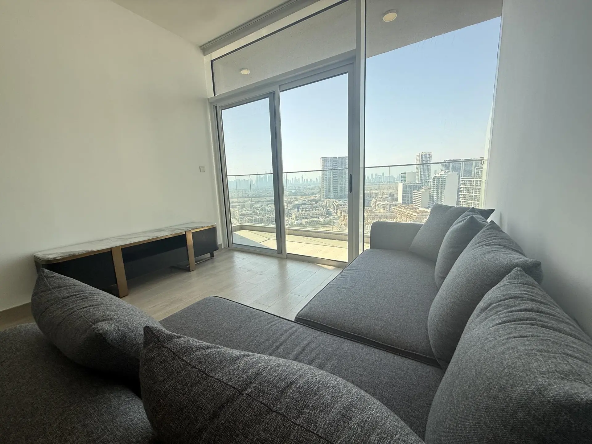 HIGH FLOOR | SEMI-FURNISHED 1BR | MARINA SKYLINE – Appartement Dubai (2/15)