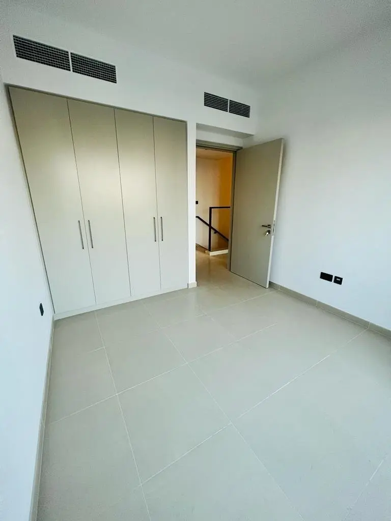 À proximité du club-house - Libre – Pavillon Dubai (10/13)
