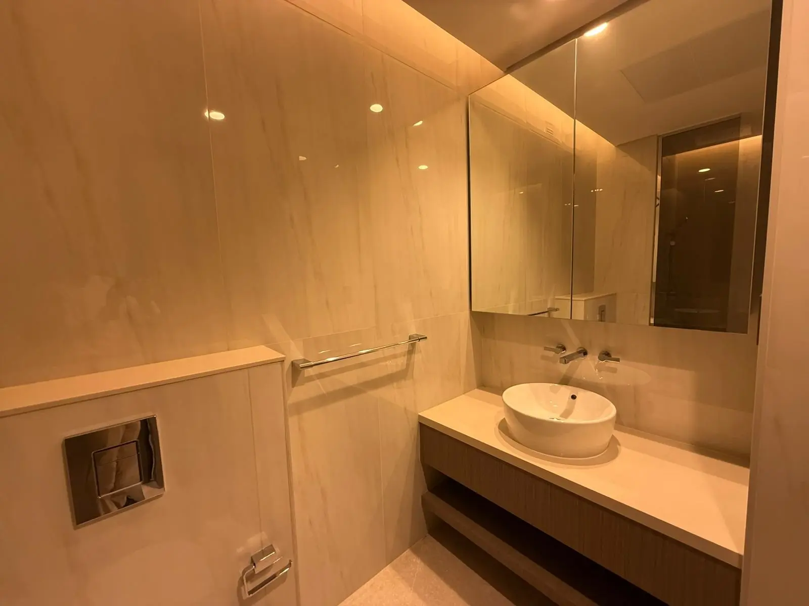 131887-WhatsApp-Image-2026-06-04-at-11.02.33-2 VUE SUR BURJ KHALIFA | ÉTAGE ÉLEVÉ | EMPLACEMENT PREMIUM – Appartement Duabi (10/11)