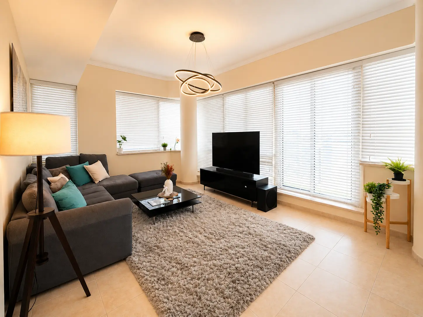 3 MOIS GRATUITS | DÉBARRAS + BUANDERIE | ÉTAGE ÉLEVÉ | VUE MARINA – Appartement Dubai (5/19)
