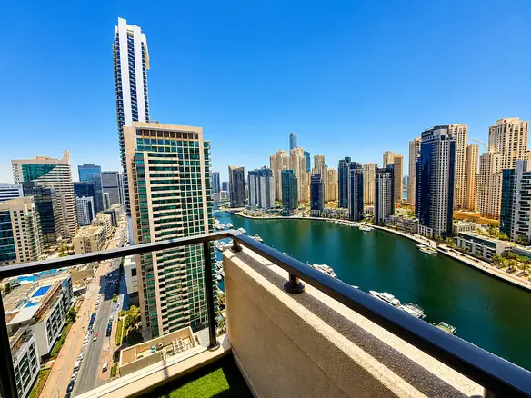3 MOIS GRATUITS | DÉBARRAS + BUANDERIE | ÉTAGE ÉLEVÉ | VUE MARINA – Appartement Dubai (1/19)