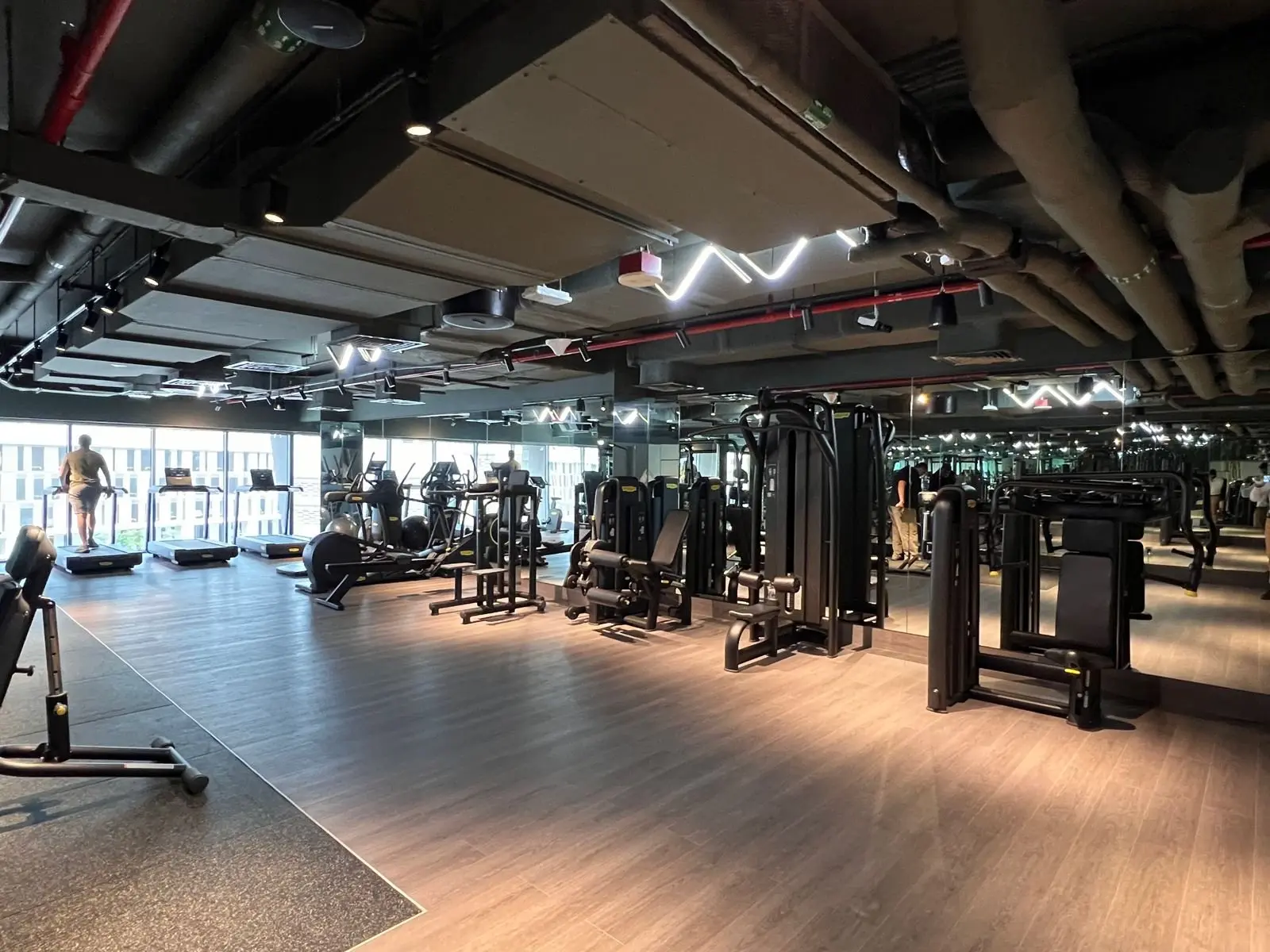 133498-WhatsApp-Image-2026-06-12-at-6.17.02-PM-2 HAUT STANDING | LIBRE | MEUBLÉ – Appartement Dubai (13/17)