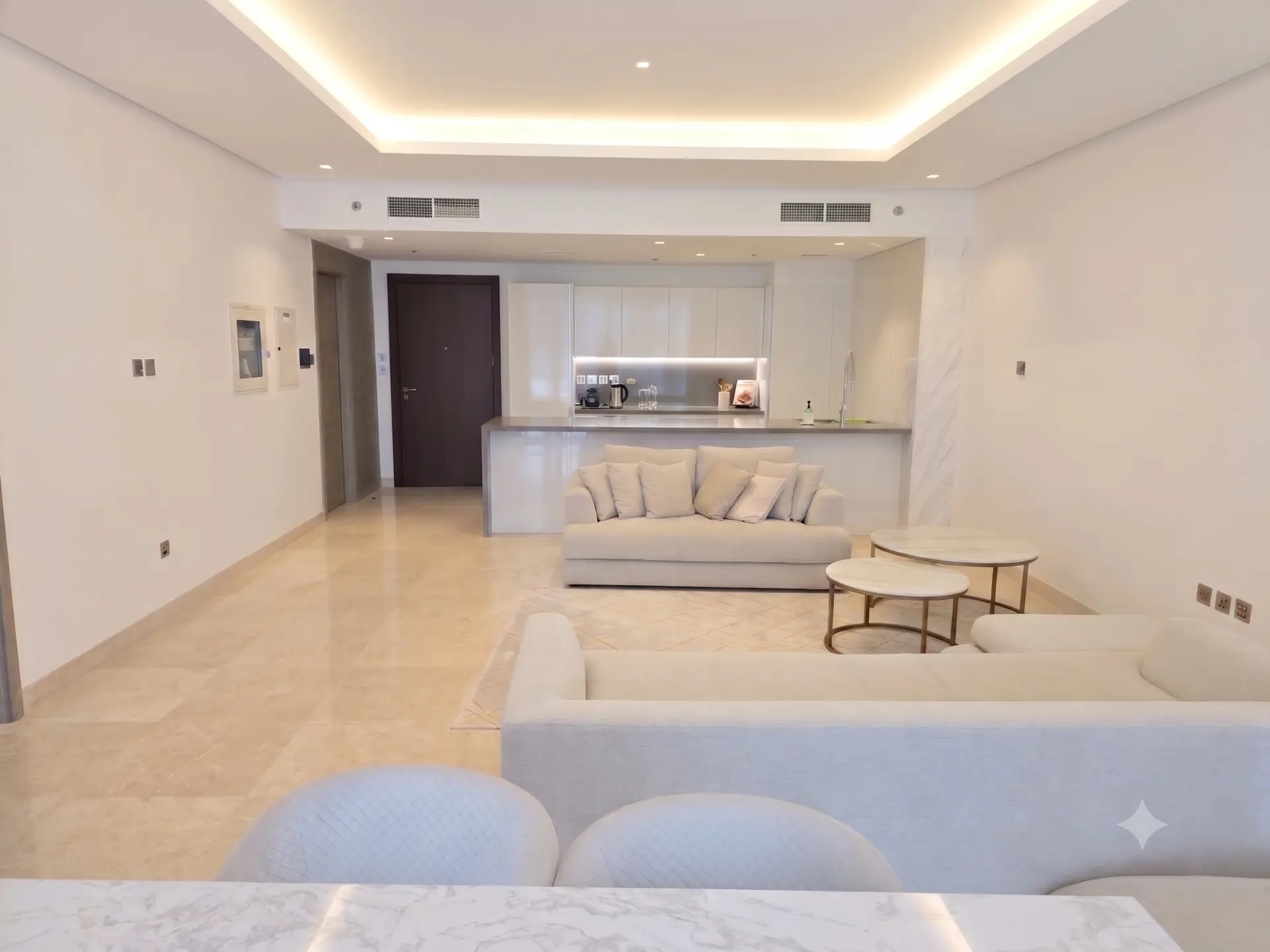 HAUT STANDING | LIBRE | MEUBLÉ HAUT STANDING | LIBRE | MEUBLÉ – Appartement Dubai (1/17)