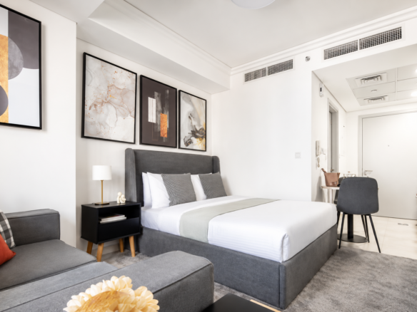 INTERNET GRATUIT PENDANT 1 AN | RÉNOVÉ | VUE SUR LE LAC Appartement Dubai