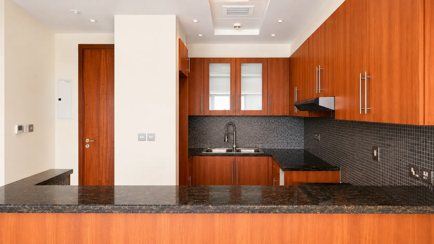 134506-Central-park-10- AGENCEMENT MODERNE | NON MEUBLÉ | EMPLACEMENT PREMIUM – Appartement Dubai (7/9)
