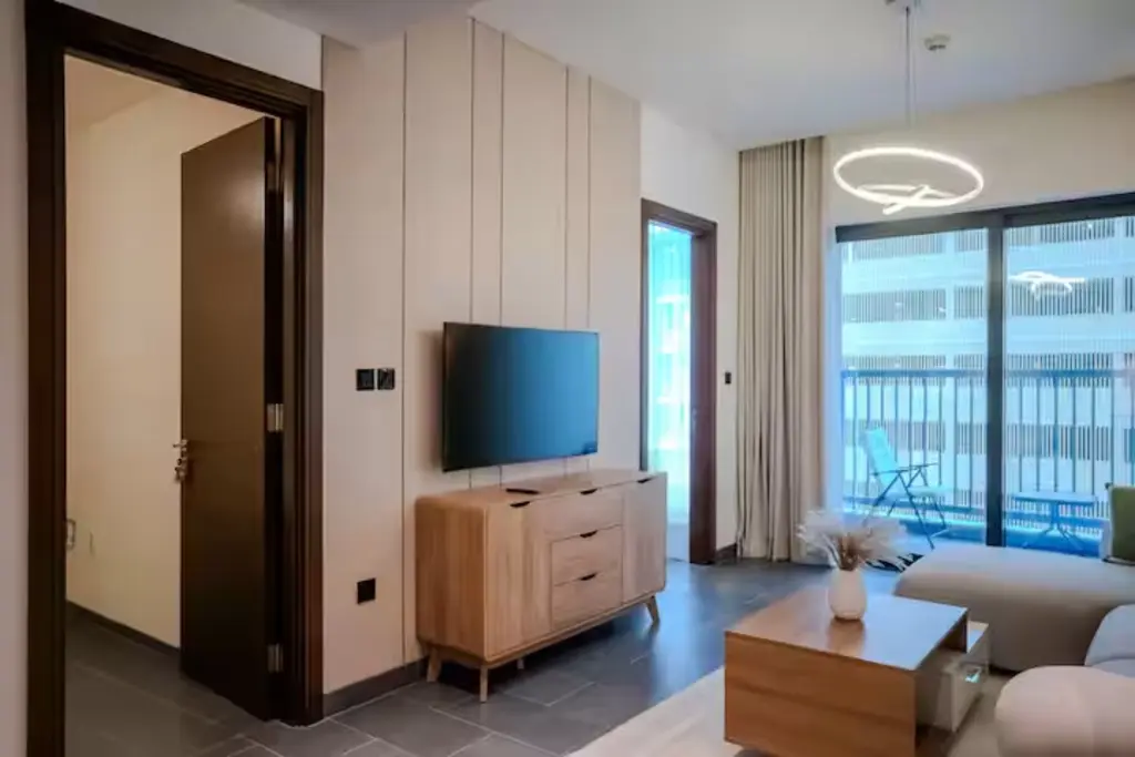 BRIGHT 1BR + MAID | ENTIÈREMENT MEUBLÉ | PAIEMENT FLEXIBLE – Appartement Dubai (4/11)