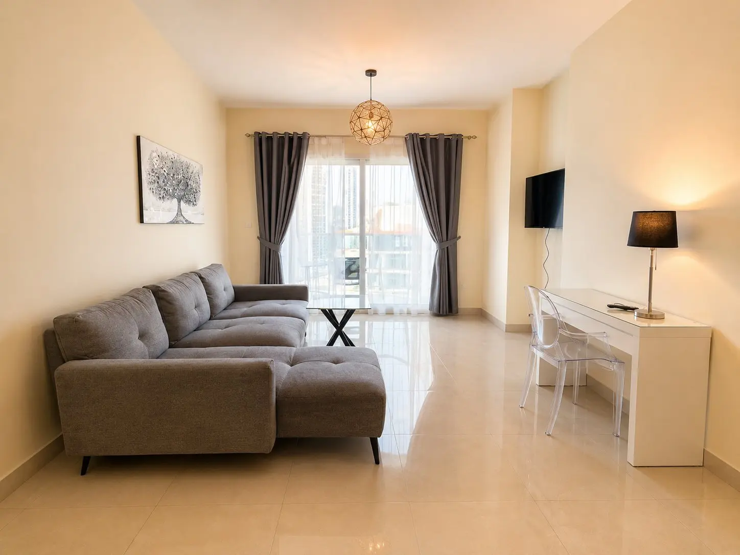 VUES SUR LA SKYLINE | ÉTAGE ÉLEVÉ | 1 CHAMBRE ENTIÈREMENT MEUBLÉE – Appartement Dubai (2/13)