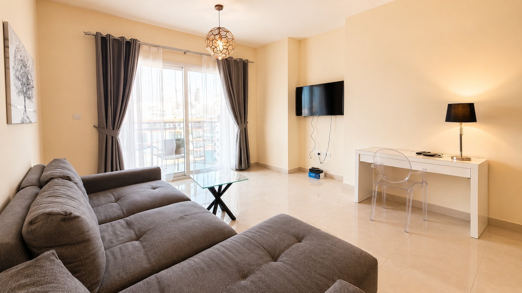 VUES SUR LA SKYLINE | ÉTAGE ÉLEVÉ | 1 CHAMBRE ENTIÈREMENT MEUBLÉE Appartement
