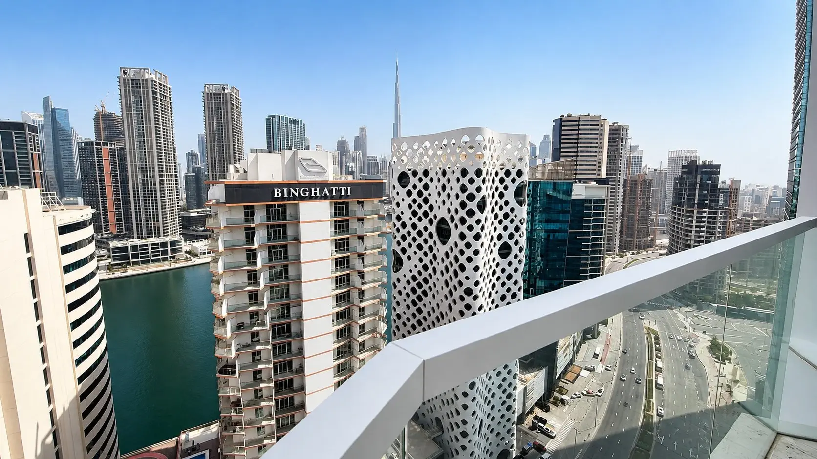 VUES SUR LA SKYLINE | ÉTAGE ÉLEVÉ | 1 CHAMBRE ENTIÈREMENT MEUBLÉE – Appartement Dubai (1/13)