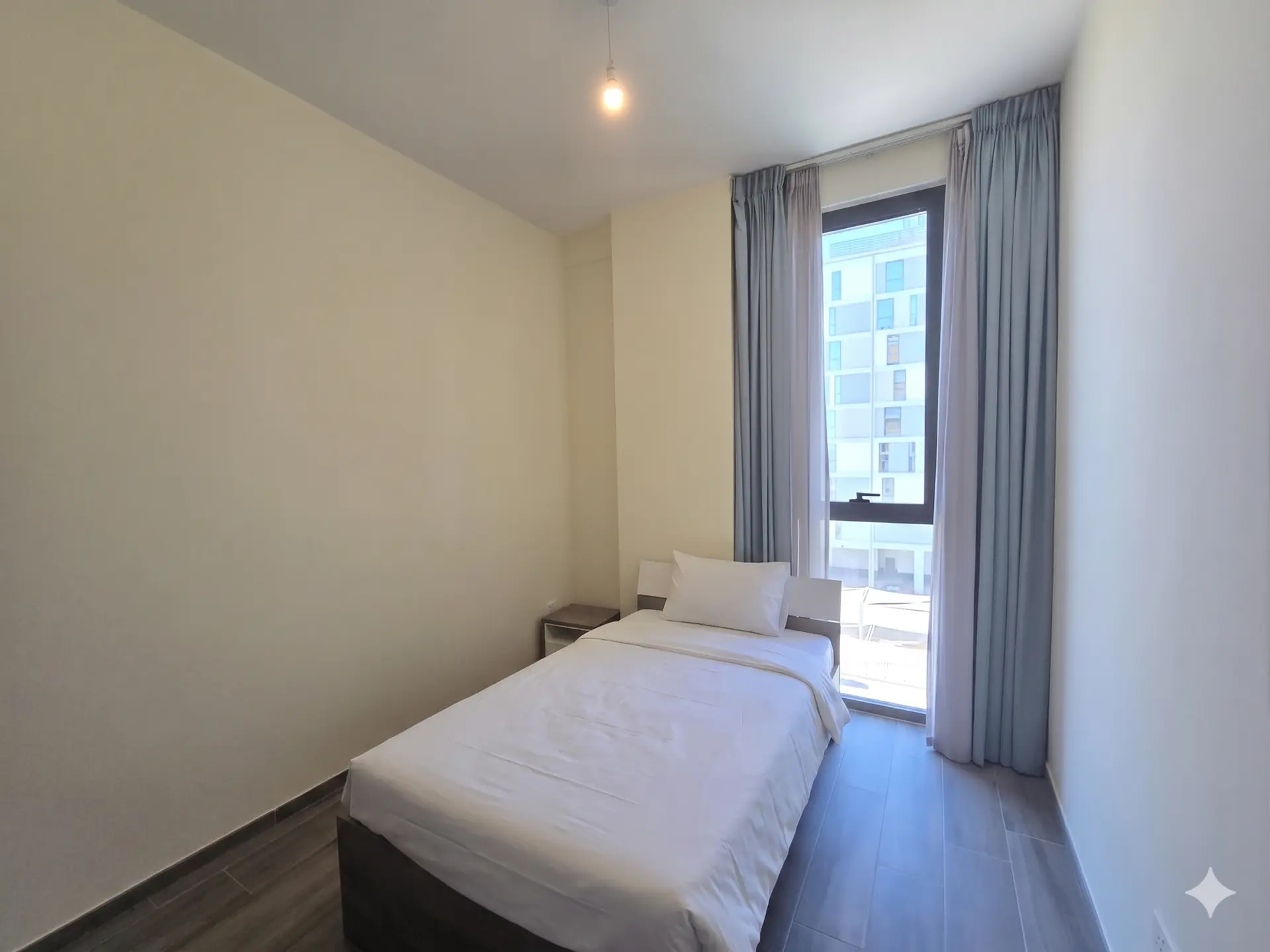 SPACIEUX SÉJOUR | VUE PARC | ESPACE DE RANGEMENT – Appartement Dubai (5/9)